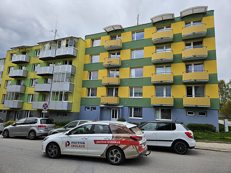 Zateplení stěn bytového domu v Třešti